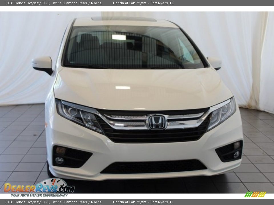 2018 Honda Odyssey EX-L White Diamond Pearl / Mocha Photo #4