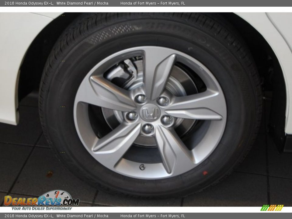 2018 Honda Odyssey EX-L White Diamond Pearl / Mocha Photo #11