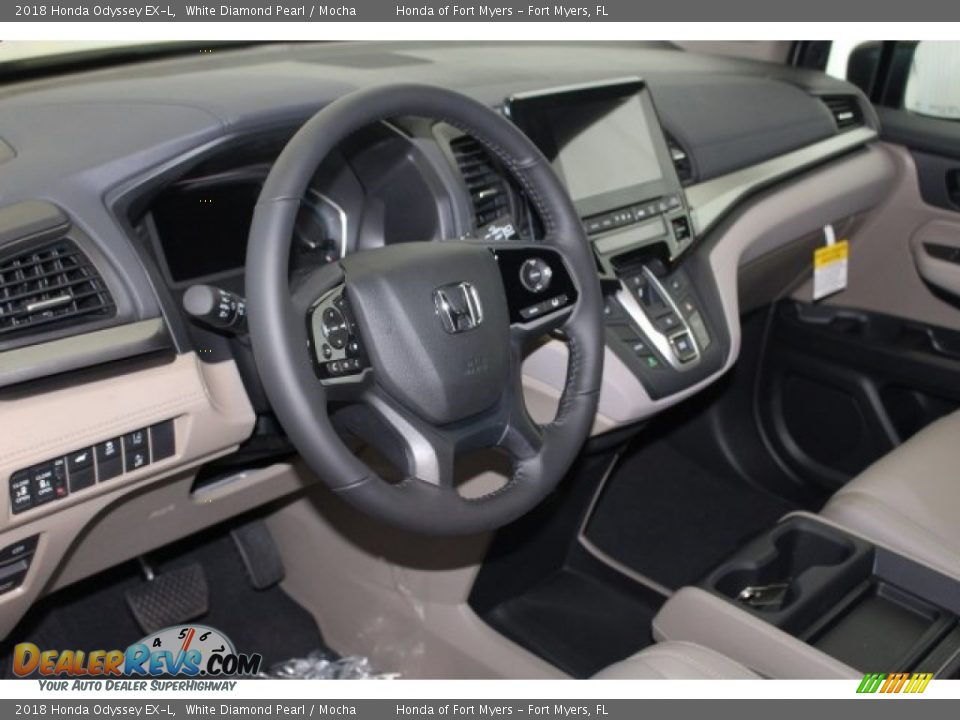 2018 Honda Odyssey EX-L White Diamond Pearl / Mocha Photo #19