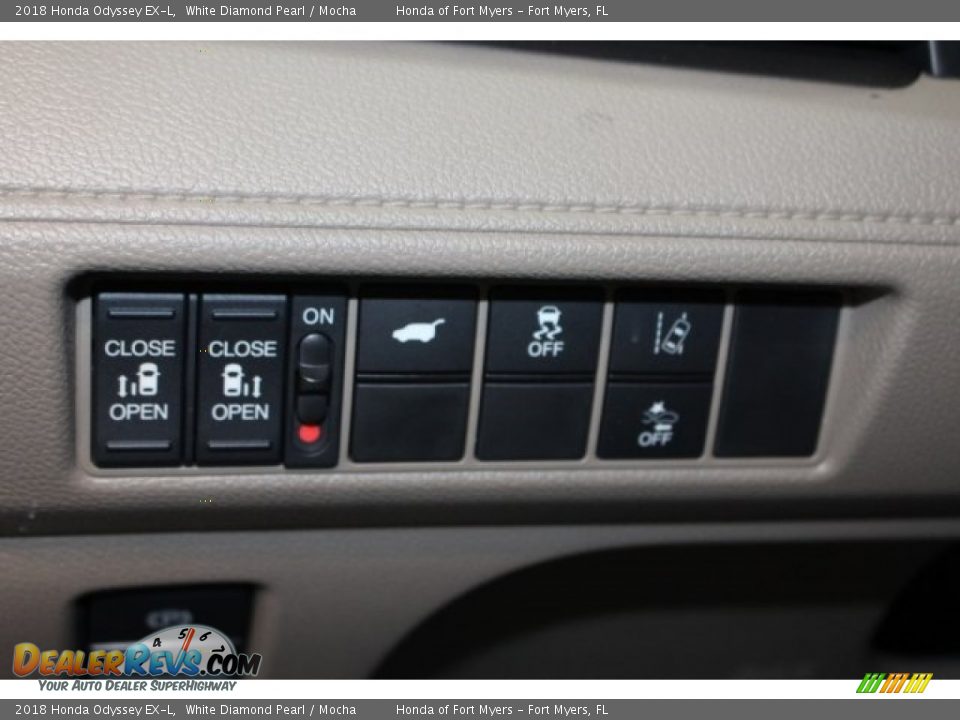 2018 Honda Odyssey EX-L White Diamond Pearl / Mocha Photo #21