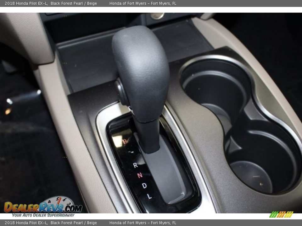 2018 Honda Pilot EX-L Black Forest Pearl / Beige Photo #31