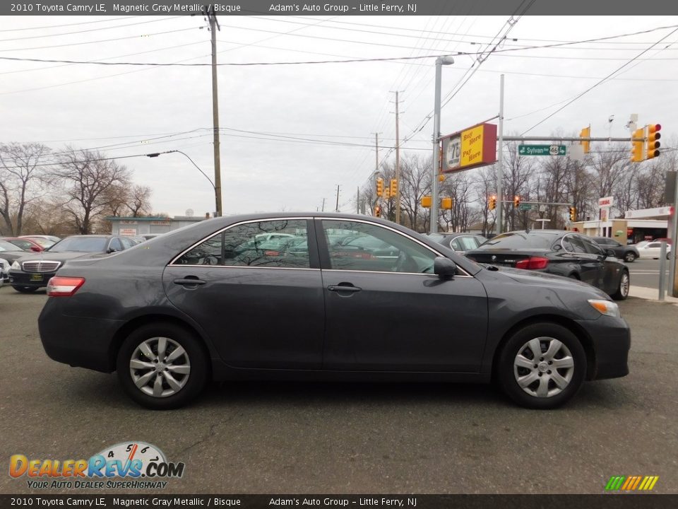 2010 Toyota Camry LE Magnetic Gray Metallic / Bisque Photo #4