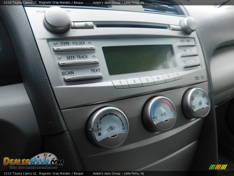 2010 Toyota Camry LE Magnetic Gray Metallic / Bisque Photo #14