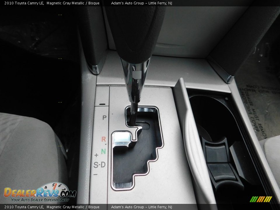 2010 Toyota Camry LE Magnetic Gray Metallic / Bisque Photo #18