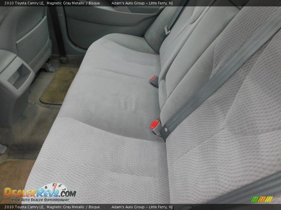 2010 Toyota Camry LE Magnetic Gray Metallic / Bisque Photo #22