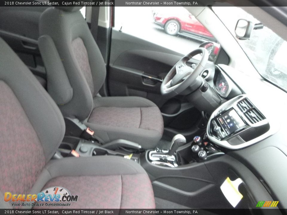 2018 Chevrolet Sonic LT Sedan Cajun Red Tintcoat / Jet Black Photo #10