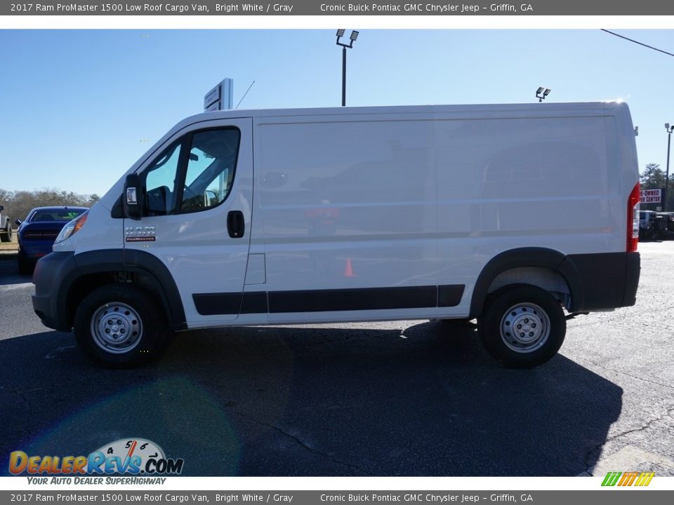 2017 Ram ProMaster 1500 Low Roof Cargo Van Bright White / Gray Photo #4
