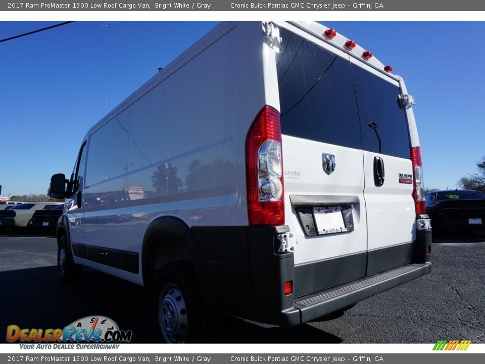 2017 Ram ProMaster 1500 Low Roof Cargo Van Bright White / Gray Photo #5