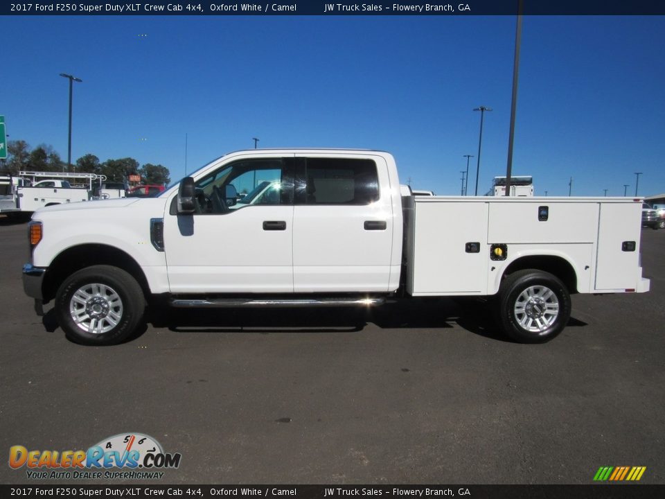 2017 Ford F250 Super Duty XLT Crew Cab 4x4 Oxford White / Camel Photo #2