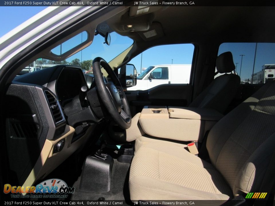 2017 Ford F250 Super Duty XLT Crew Cab 4x4 Oxford White / Camel Photo #20