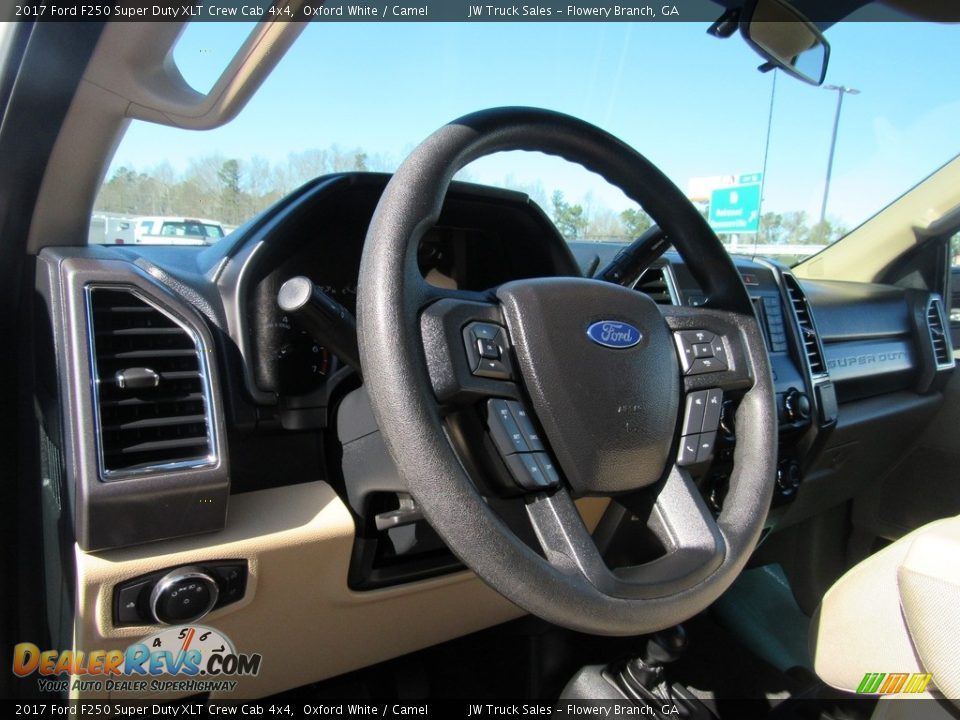 2017 Ford F250 Super Duty XLT Crew Cab 4x4 Oxford White / Camel Photo #21