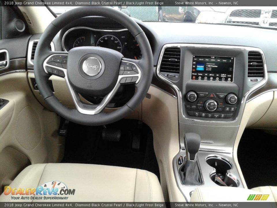 2018 Jeep Grand Cherokee Limited 4x4 Diamond Black Crystal Pearl / Black/Light Frost Beige Photo #29