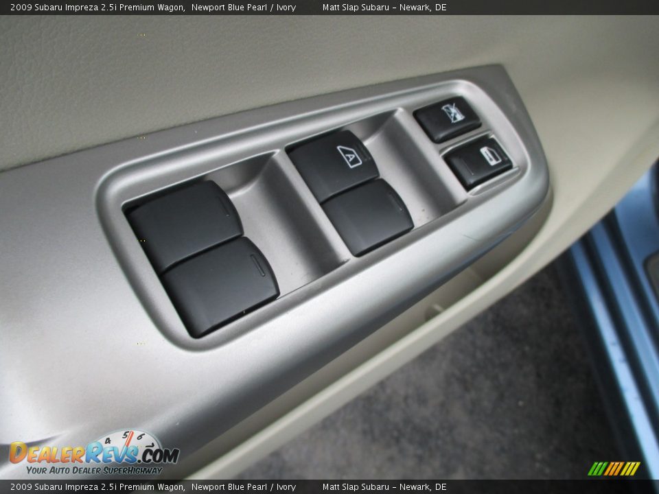 2009 Subaru Impreza 2.5i Premium Wagon Newport Blue Pearl / Ivory Photo #15