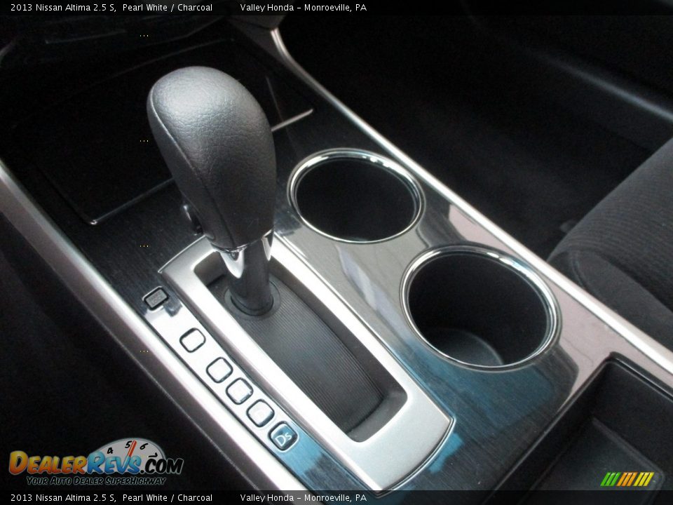 2013 Nissan Altima 2.5 S Pearl White / Charcoal Photo #15