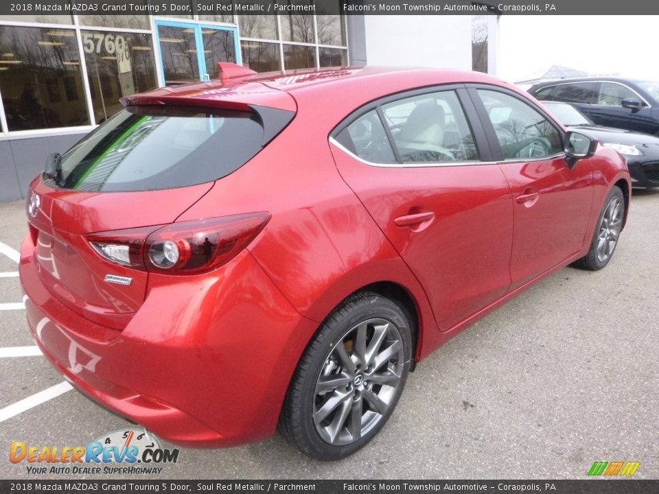 2018 Mazda MAZDA3 Grand Touring 5 Door Soul Red Metallic / Parchment Photo #2