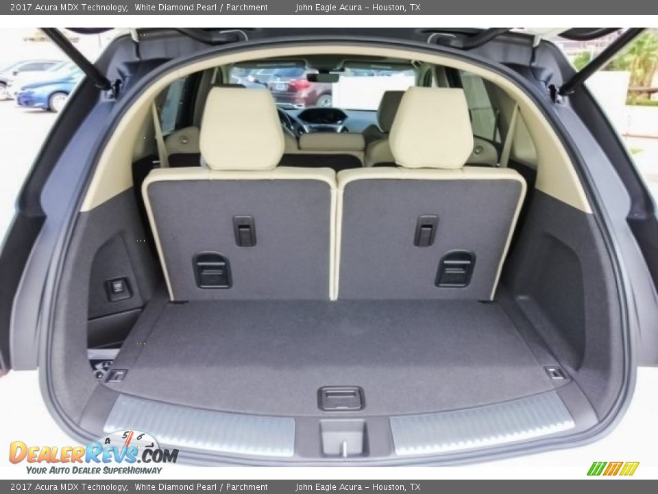 2017 Acura MDX Technology White Diamond Pearl / Parchment Photo #24