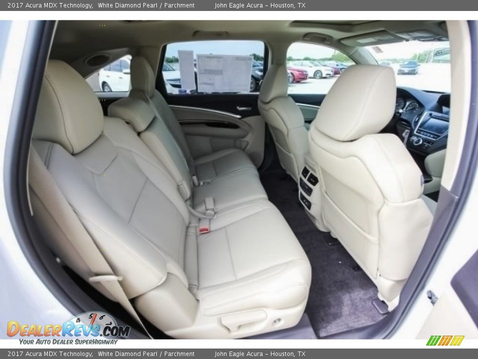 2017 Acura MDX Technology White Diamond Pearl / Parchment Photo #27