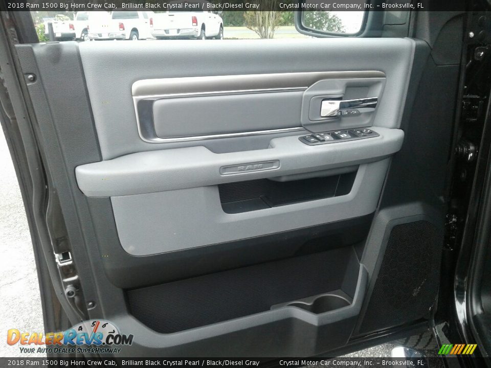 2018 Ram 1500 Big Horn Crew Cab Brilliant Black Crystal Pearl / Black/Diesel Gray Photo #17