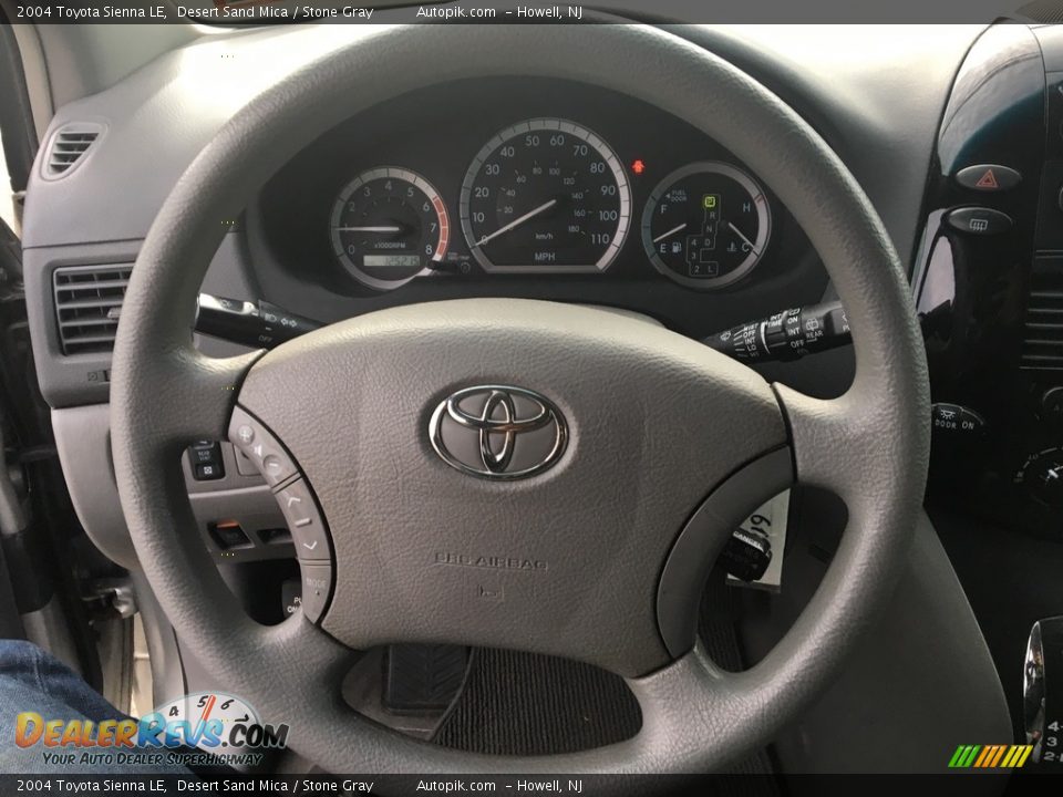 2004 Toyota Sienna LE Desert Sand Mica / Stone Gray Photo #12