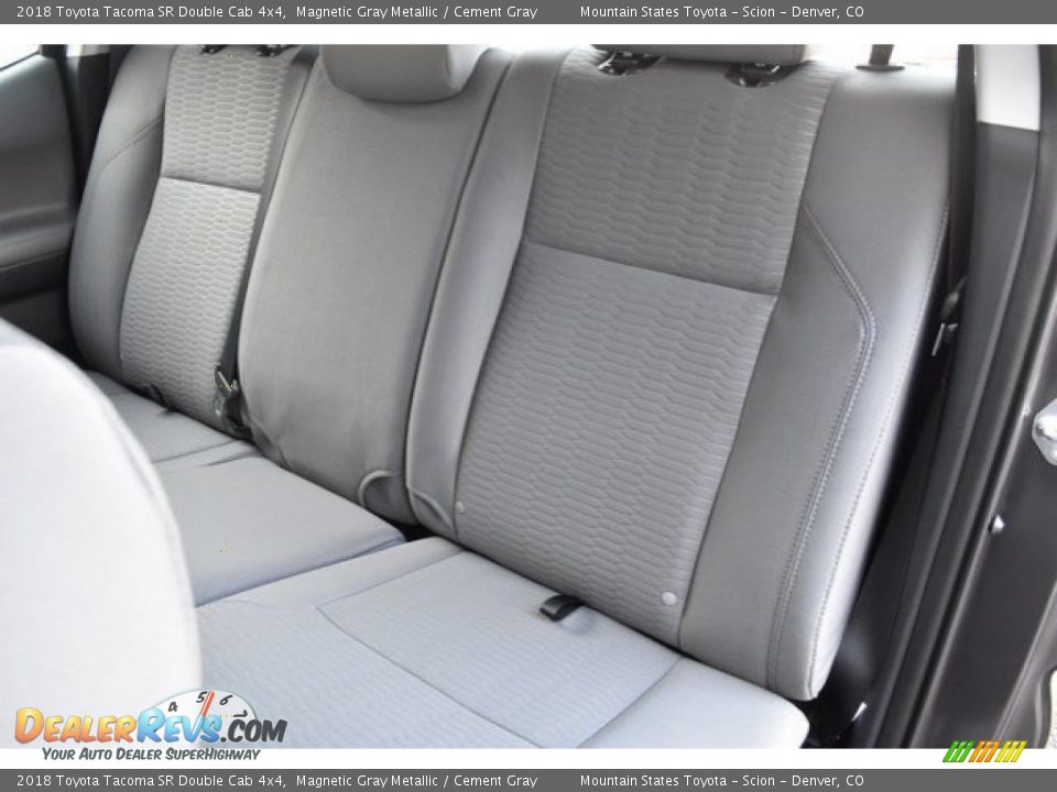 2018 Toyota Tacoma SR Double Cab 4x4 Magnetic Gray Metallic / Cement Gray Photo #7