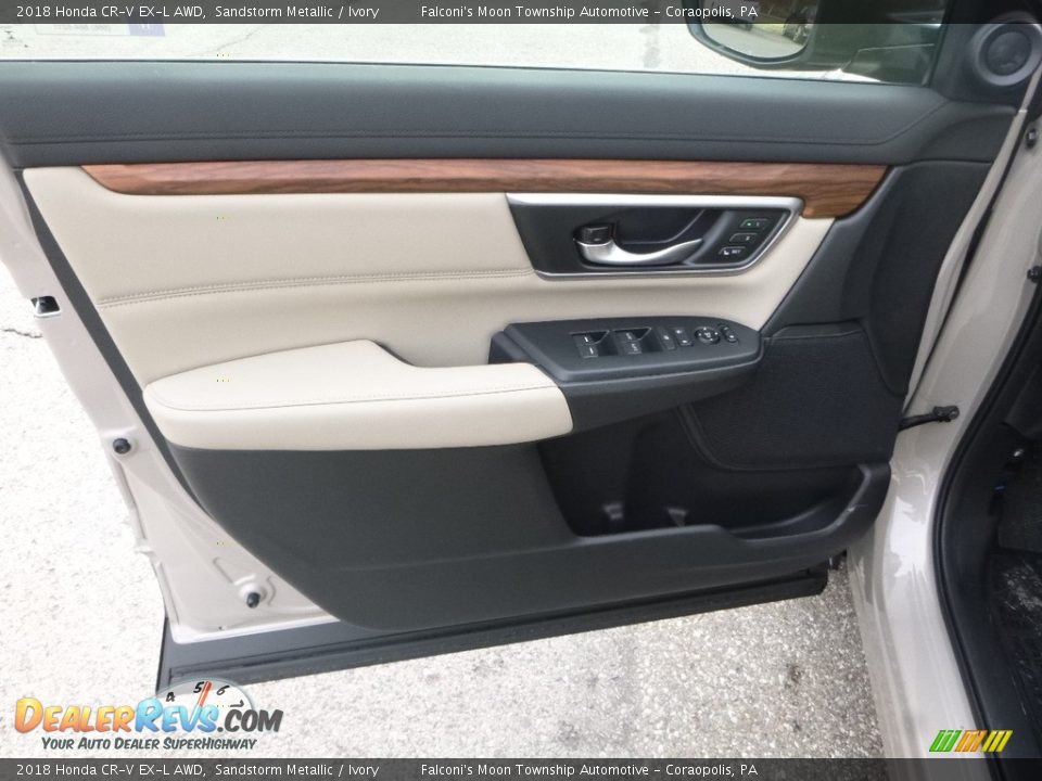 Door Panel of 2018 Honda CR-V EX-L AWD Photo #11