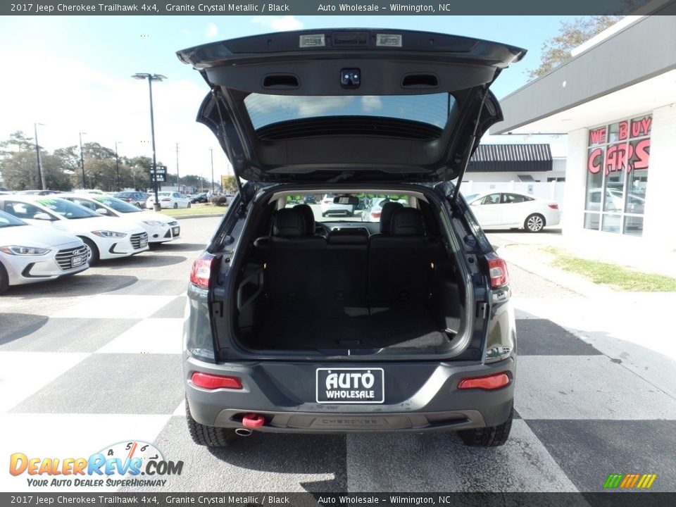 2017 Jeep Cherokee Trailhawk 4x4 Granite Crystal Metallic / Black Photo #5