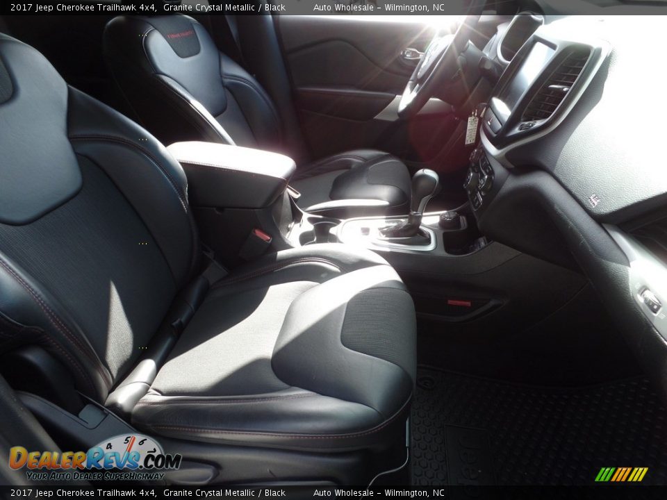 2017 Jeep Cherokee Trailhawk 4x4 Granite Crystal Metallic / Black Photo #13