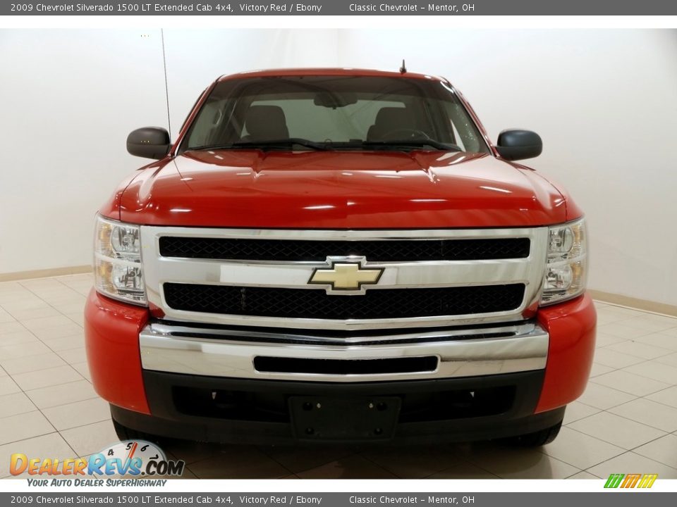 2009 Chevrolet Silverado 1500 LT Extended Cab 4x4 Victory Red / Ebony Photo #2