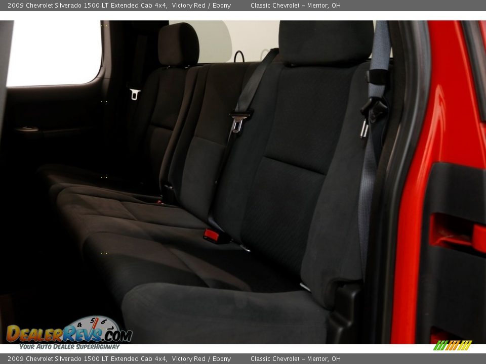 2009 Chevrolet Silverado 1500 LT Extended Cab 4x4 Victory Red / Ebony Photo #9