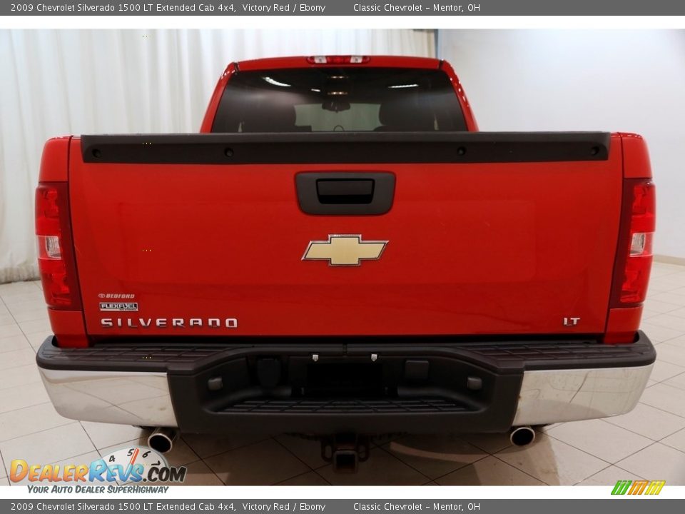 2009 Chevrolet Silverado 1500 LT Extended Cab 4x4 Victory Red / Ebony Photo #10