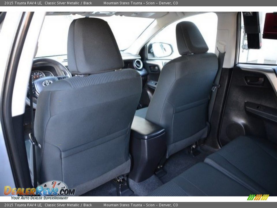 2015 Toyota RAV4 LE Classic Silver Metallic / Black Photo #19