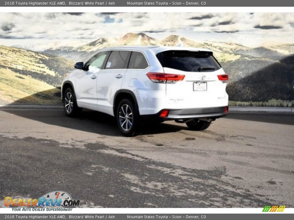 2018 Toyota Highlander XLE AWD Blizzard White Pearl / Ash Photo #3