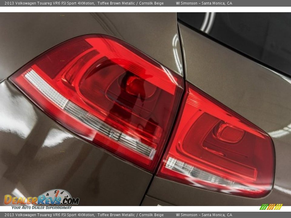 2013 Volkswagen Touareg VR6 FSI Sport 4XMotion Toffee Brown Metallic / Cornsilk Beige Photo #24