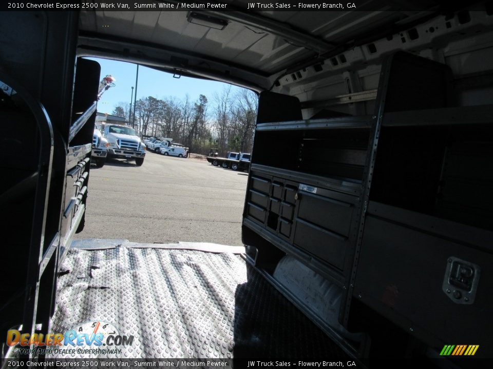 2010 Chevrolet Express 2500 Work Van Summit White / Medium Pewter Photo #16