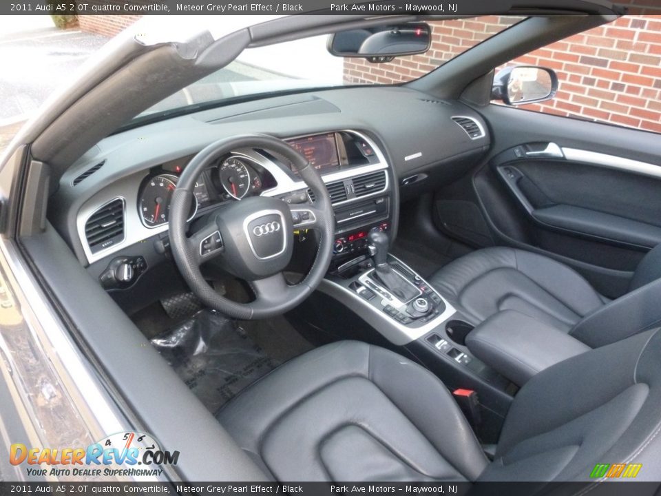 2011 Audi A5 2.0T quattro Convertible Meteor Grey Pearl Effect / Black Photo #33