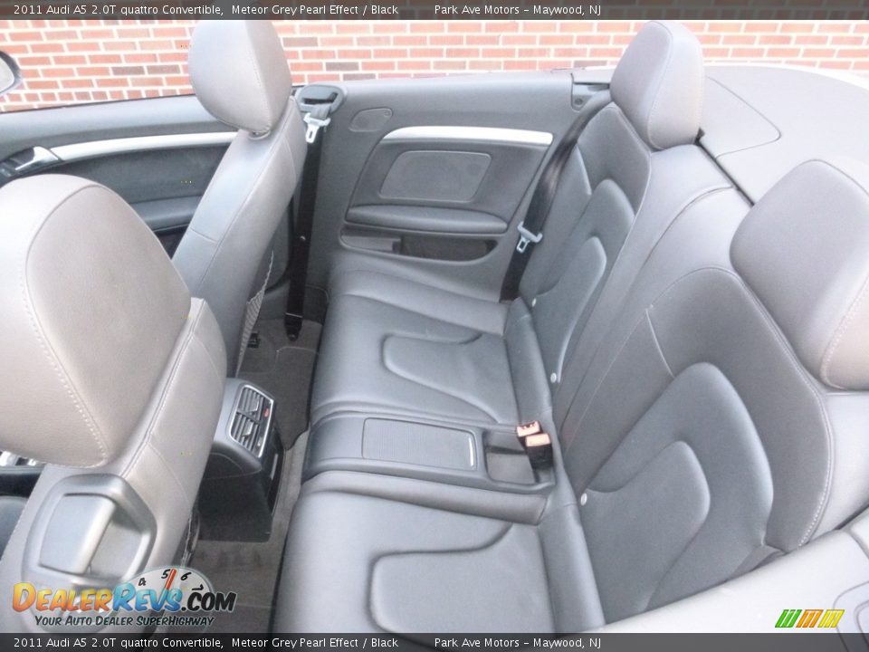 2011 Audi A5 2.0T quattro Convertible Meteor Grey Pearl Effect / Black Photo #34