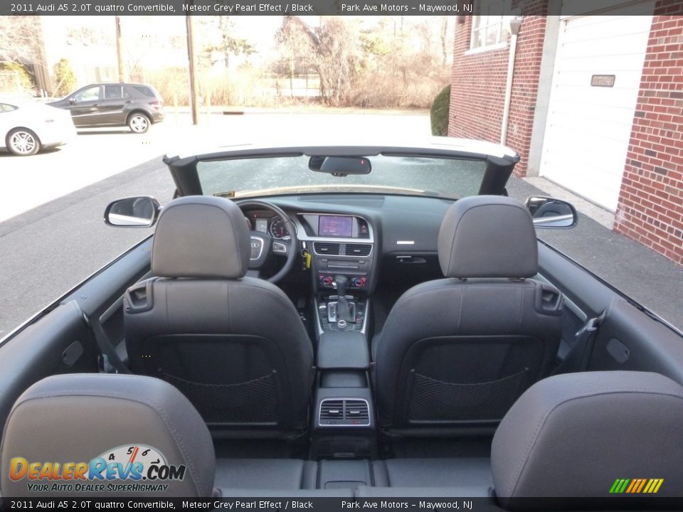 2011 Audi A5 2.0T quattro Convertible Meteor Grey Pearl Effect / Black Photo #35