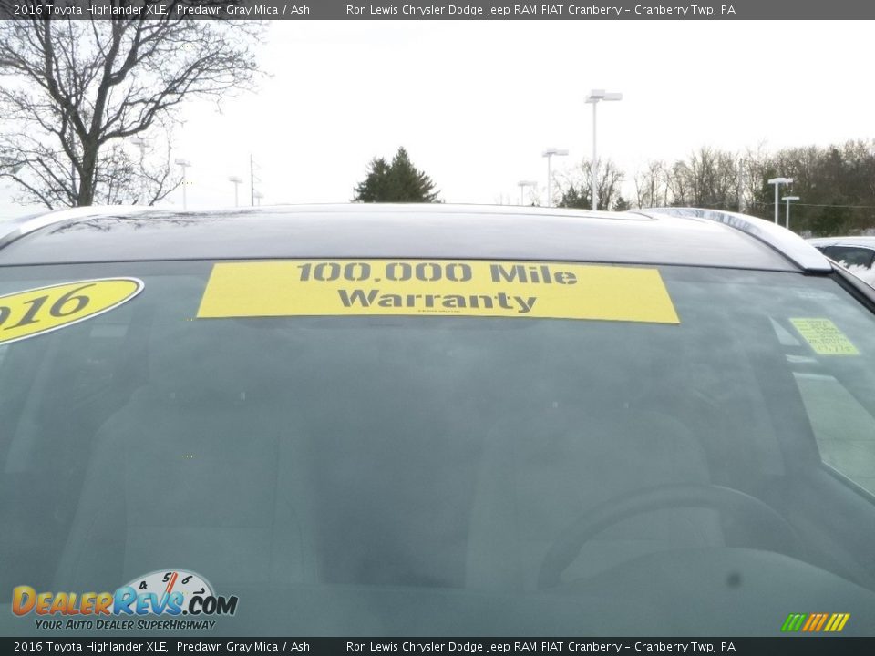 2016 Toyota Highlander XLE Predawn Gray Mica / Ash Photo #13