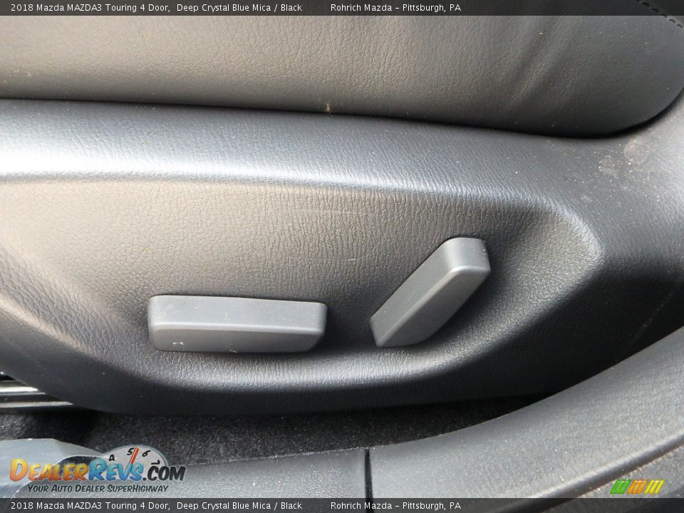 2018 Mazda MAZDA3 Touring 4 Door Deep Crystal Blue Mica / Black Photo #11