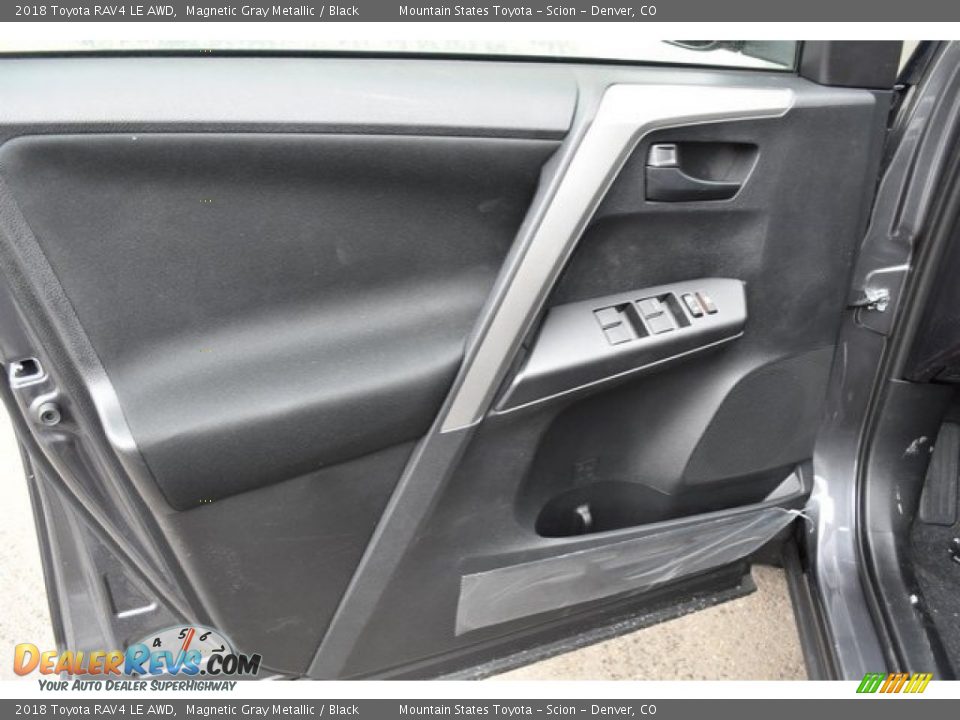 2018 Toyota RAV4 LE AWD Magnetic Gray Metallic / Black Photo #19