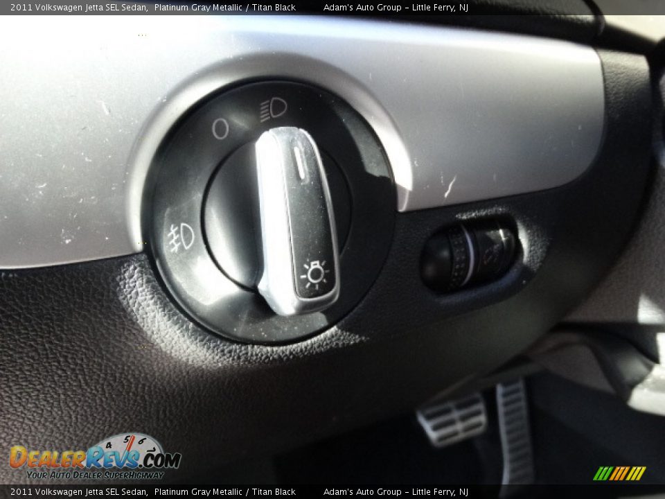 2011 Volkswagen Jetta SEL Sedan Platinum Gray Metallic / Titan Black Photo #21