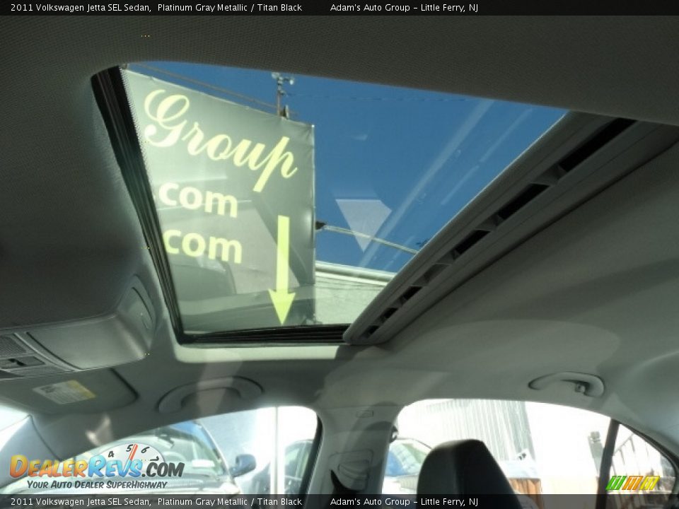2011 Volkswagen Jetta SEL Sedan Platinum Gray Metallic / Titan Black Photo #27