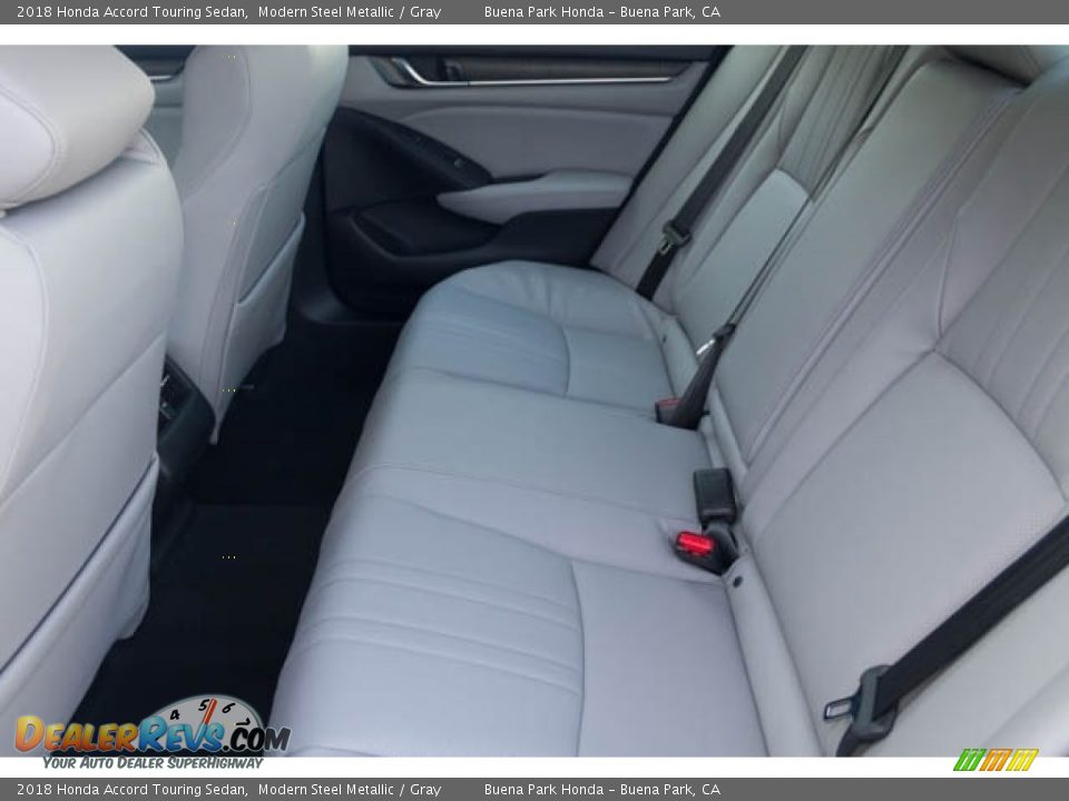 2018 Honda Accord Touring Sedan Modern Steel Metallic / Gray Photo #17