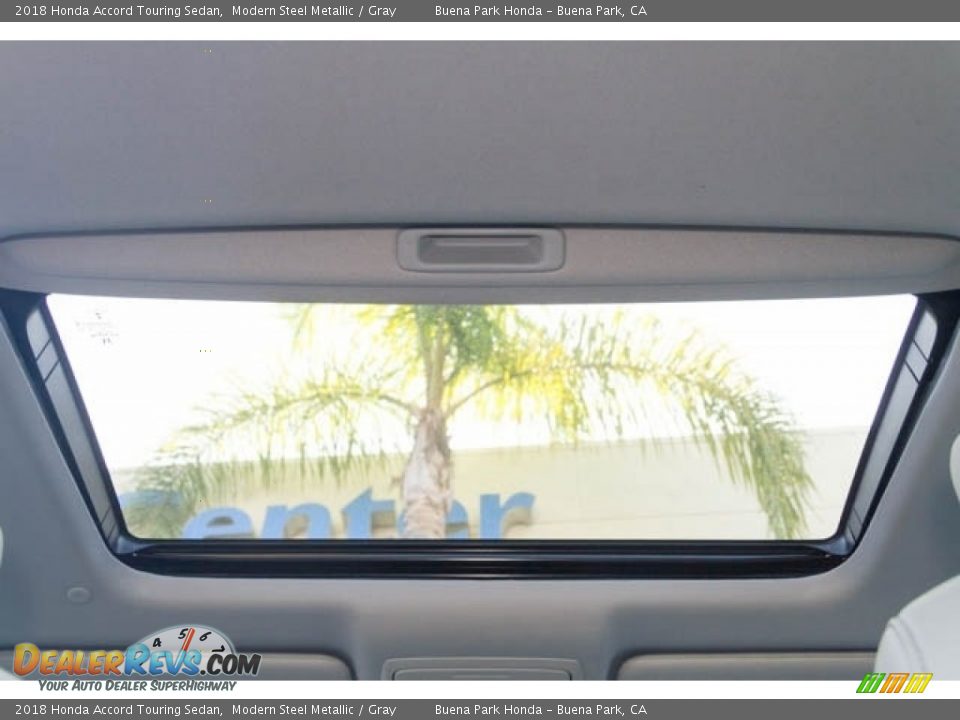 2018 Honda Accord Touring Sedan Modern Steel Metallic / Gray Photo #20