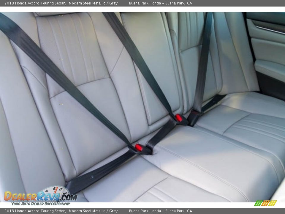 2018 Honda Accord Touring Sedan Modern Steel Metallic / Gray Photo #31