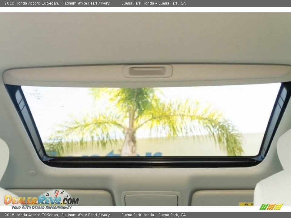 2018 Honda Accord EX Sedan Platinum White Pearl / Ivory Photo #21