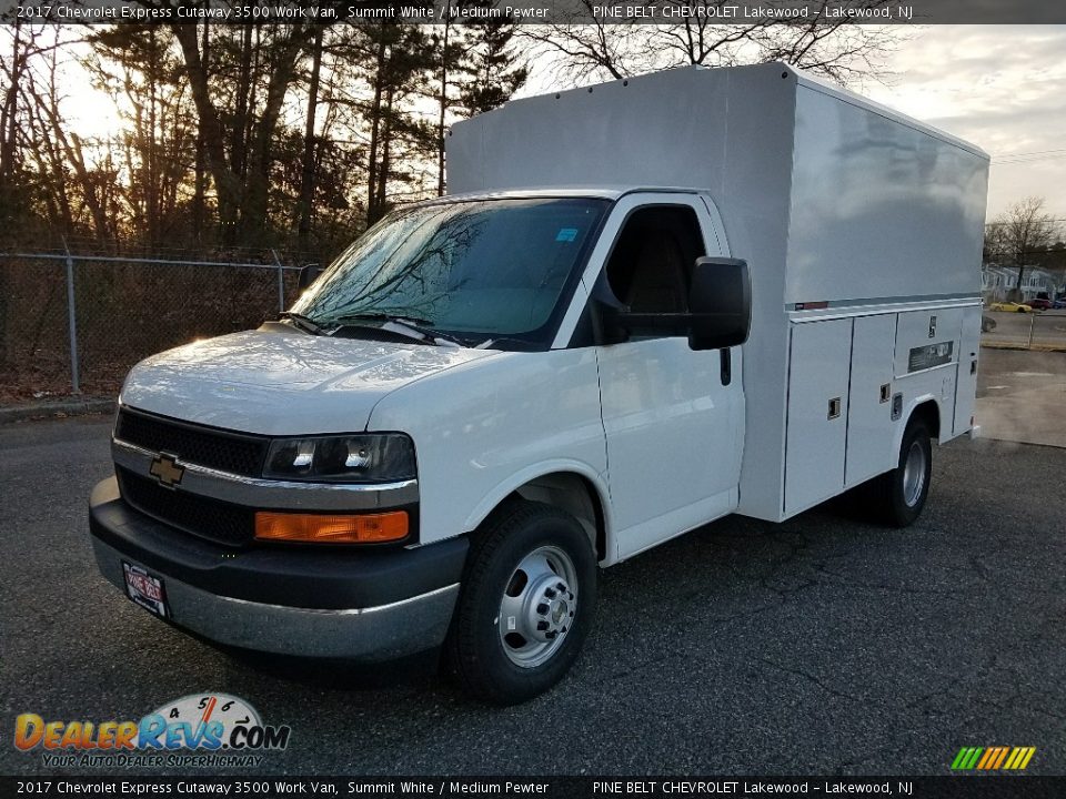 2017 Chevrolet Express Cutaway 3500 Work Van Summit White / Medium Pewter Photo #2
