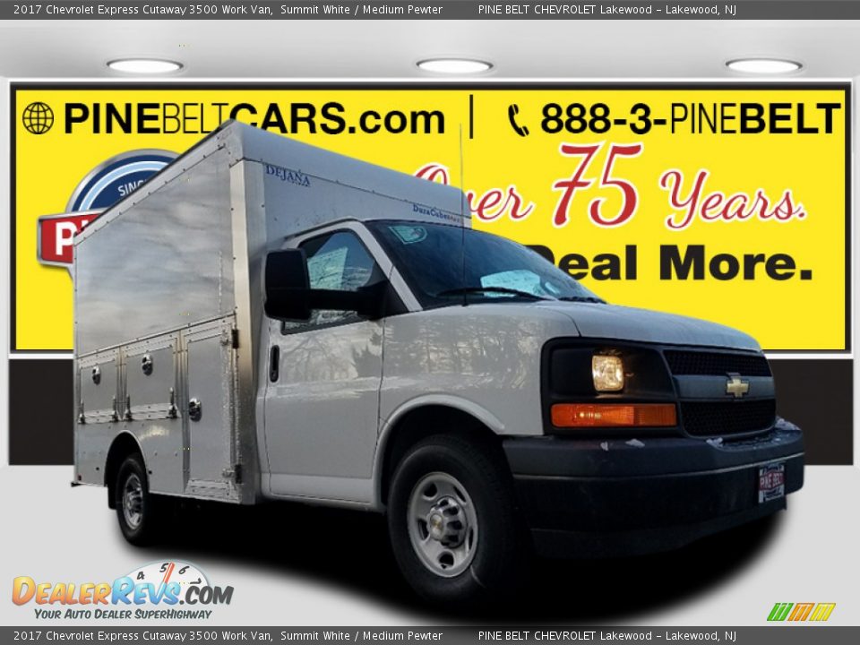 2017 Chevrolet Express Cutaway 3500 Work Van Summit White / Medium Pewter Photo #1