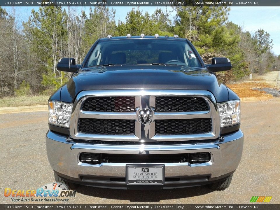 2018 Ram 3500 Tradesman Crew Cab 4x4 Dual Rear Wheel Granite Crystal Metallic / Black/Diesel Gray Photo #3