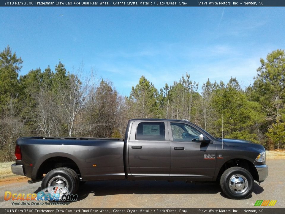 2018 Ram 3500 Tradesman Crew Cab 4x4 Dual Rear Wheel Granite Crystal Metallic / Black/Diesel Gray Photo #5